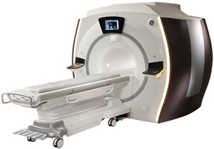 高磁場MRI