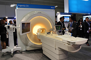 MRI装置「Ingenia CX」